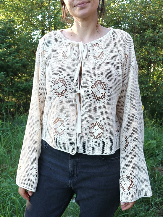 Handmade Tops - Upcycled Vintage Cotton Lace Tablecloth Crochet Tie-Front  Top in Cream L • XL